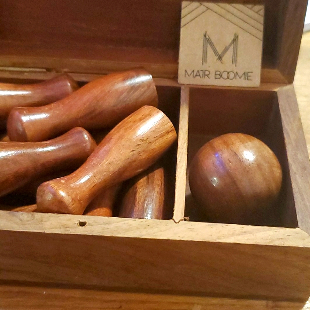 🎳 COLLECTABLE Bowling Set - Picture 3 of 3